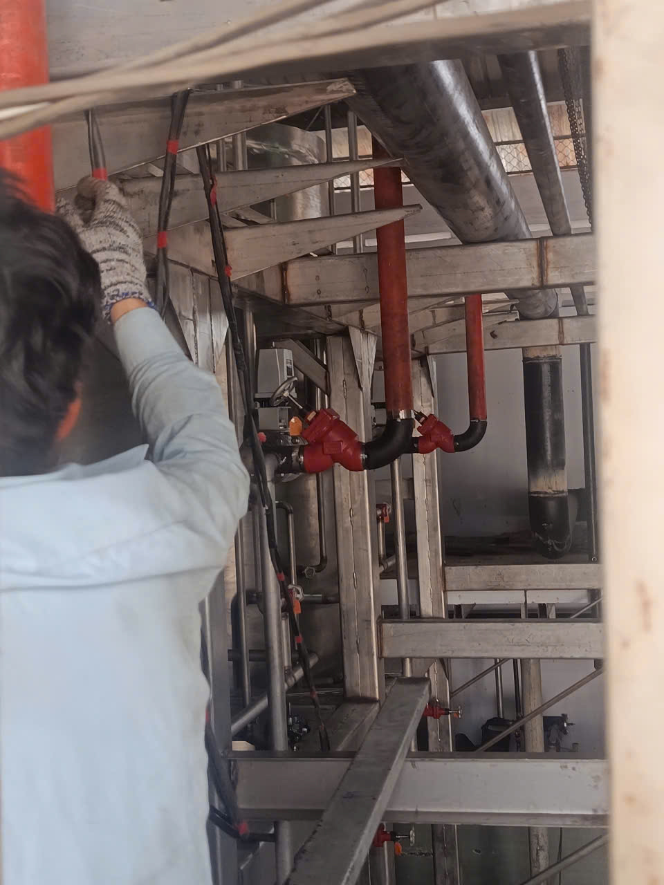 Tự Sản Xuất Nước Đá Coffee & Bia: Giải Pháp Vàng Tăng Lợi Nhuận Cho Chủ Quán